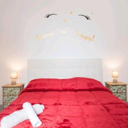 A Casa Di Sergio Apartment เนเปิลส์ ภายนอก รูปภาพ