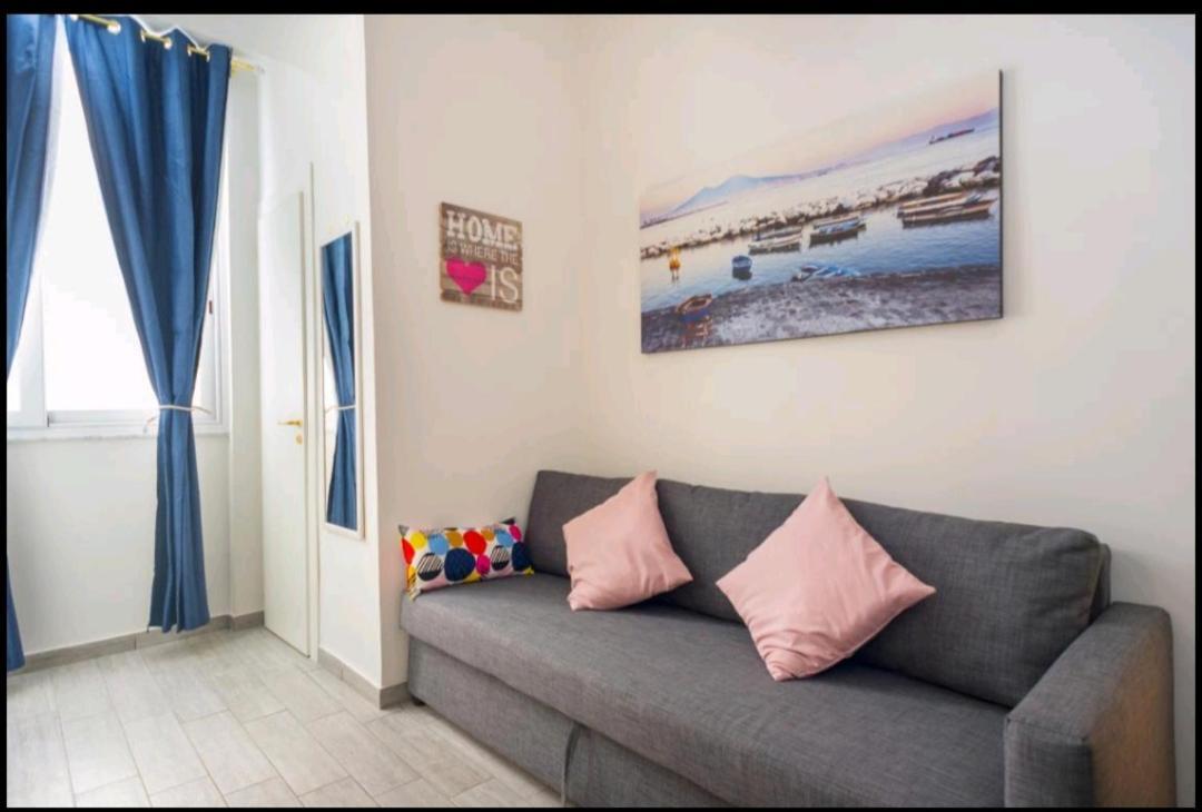 A Casa Di Sergio Apartment เนเปิลส์ ภายนอก รูปภาพ