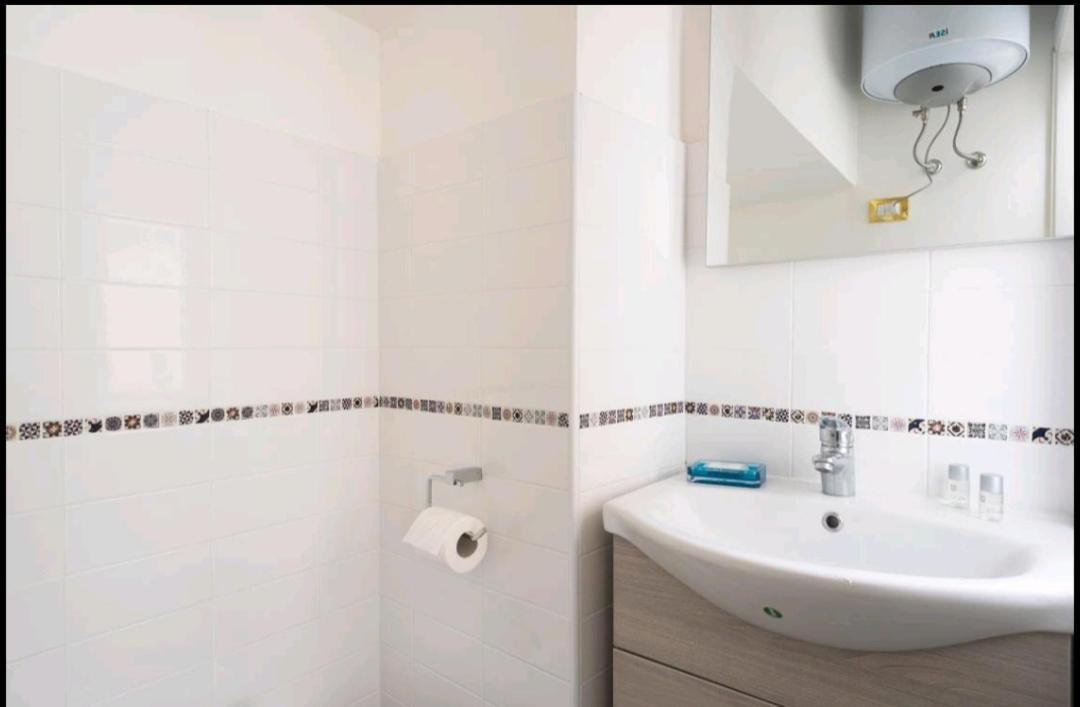 A Casa Di Sergio Apartment เนเปิลส์ ภายนอก รูปภาพ